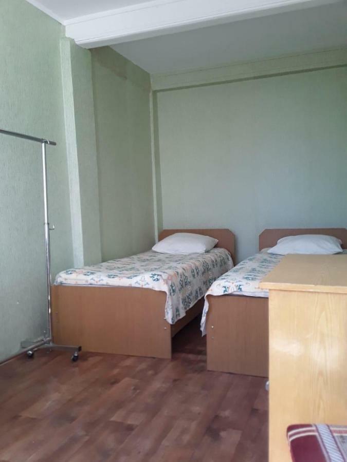 Zeleniy Dvorik Guest House New Athos Luaran gambar
